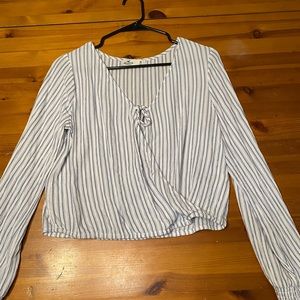 Blue and white cinched Hollister top